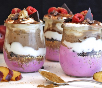 chocolatebuckwheatplumpuddingparfait-greennsmoothiegourmet