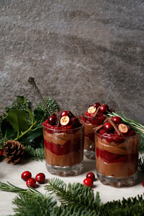 chocolate-cranberry-pudding-parfait-10