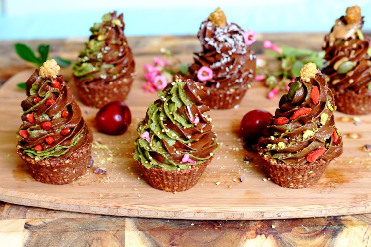chocolate-mousse-christmas-trees-2